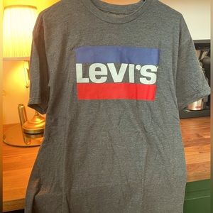 Levi’s T-Shirt